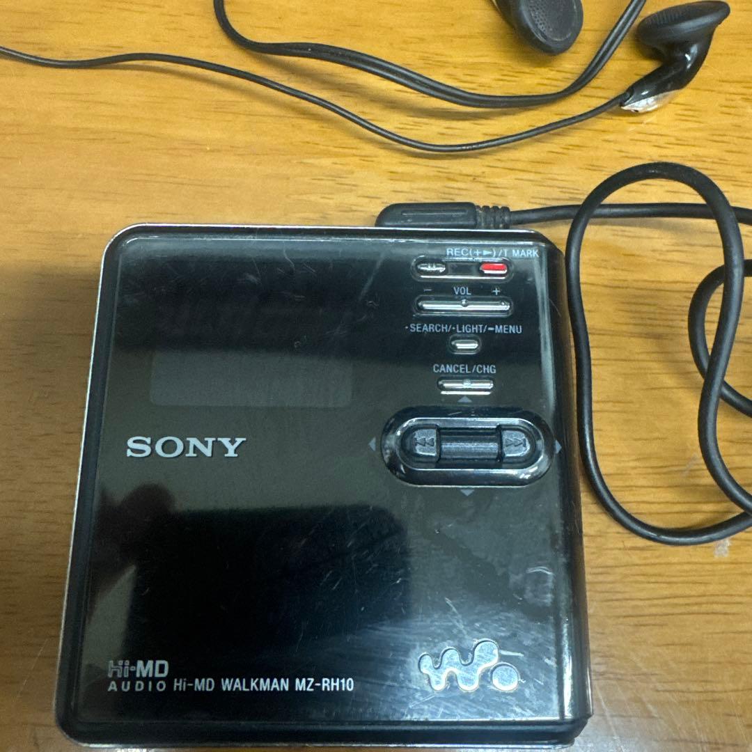 ポータブルプレーヤー Sony Walkman MZ-RH10