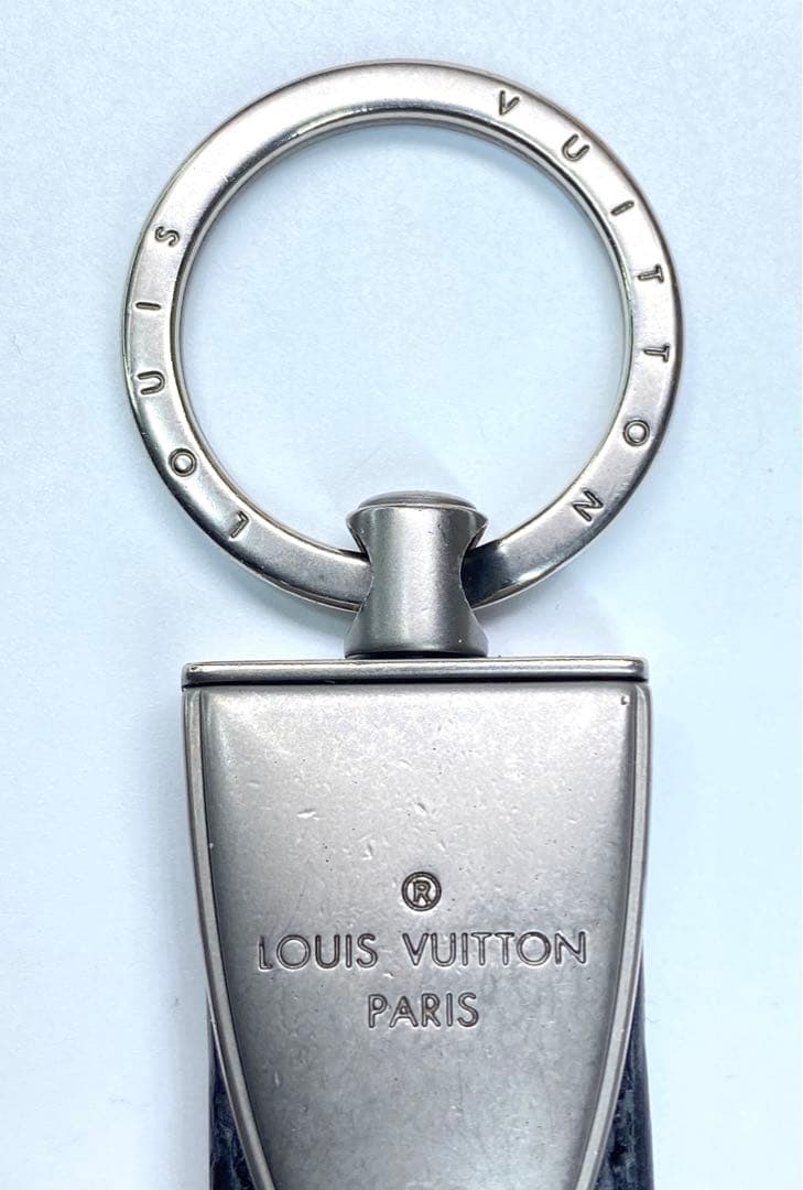 LOUIS VUITTON(ルイヴィトン)ポルト クレ ドラゴンヌ キーホルダー