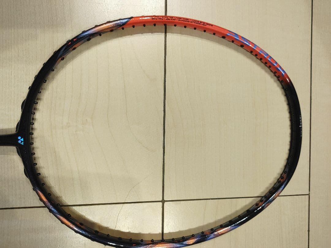 YONEX　アストロクス77pro