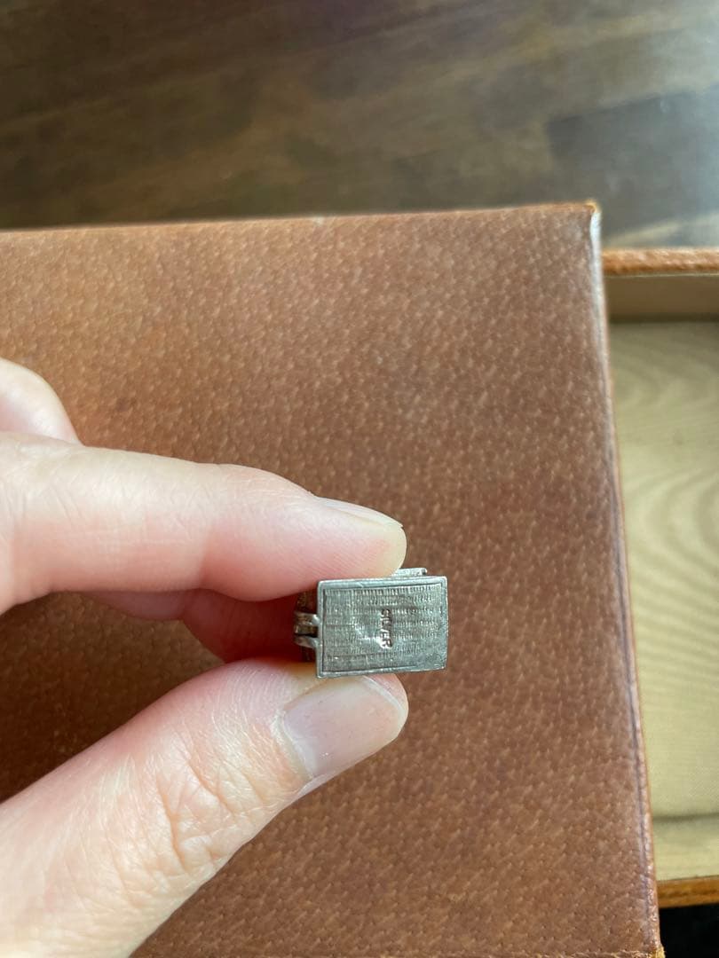 アンティーク　ヴィンテージ　チャーム4点セット