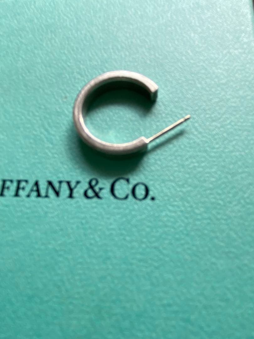 Tiffany& Co. (ティファニー) 1837 フープピアス(片耳)