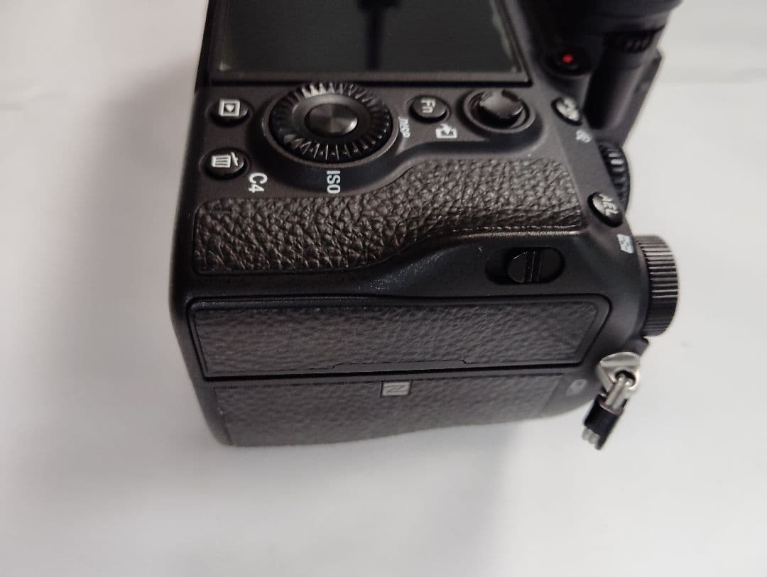 Sony α7 III ミラーレス一眼カメラ　中古品