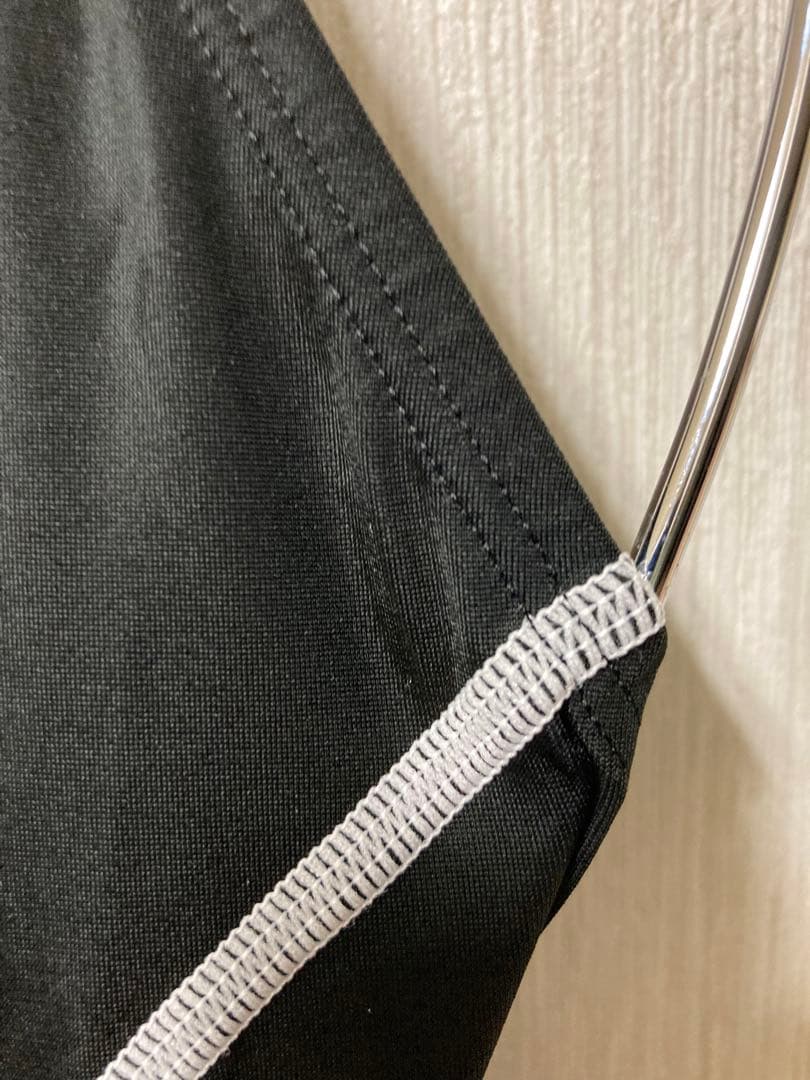 アリーナ　競泳水着