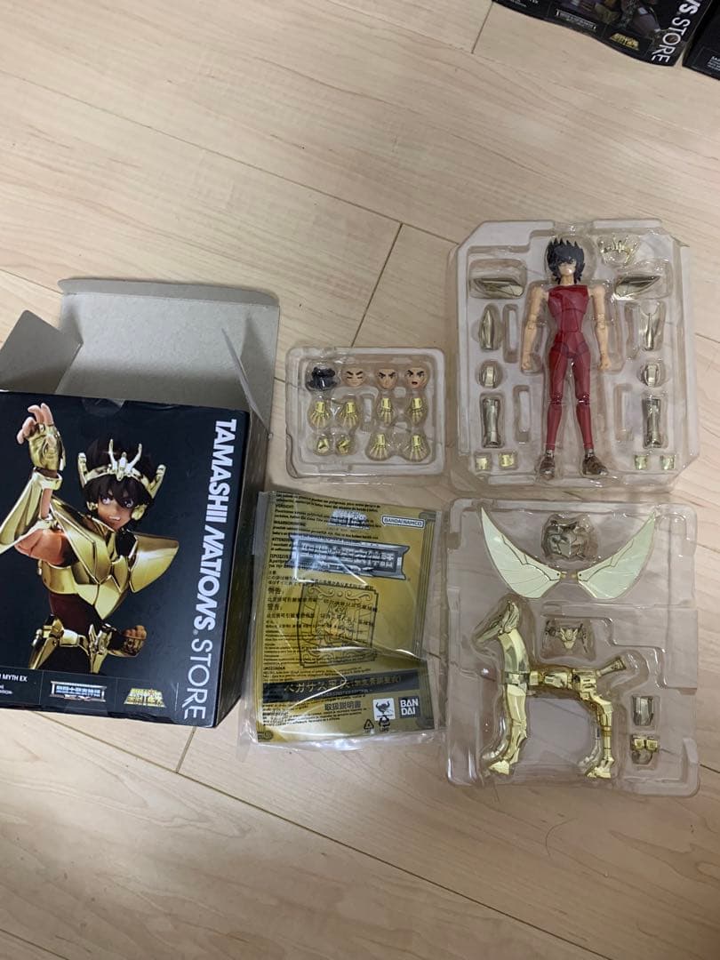 聖闘士星矢のTAMASHII NATIONS限定フィギュア5体セット