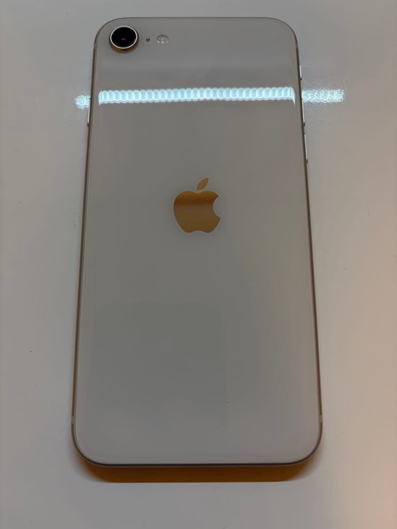 iPhone SE 第3世代 64GB スターライト SIMロックなし