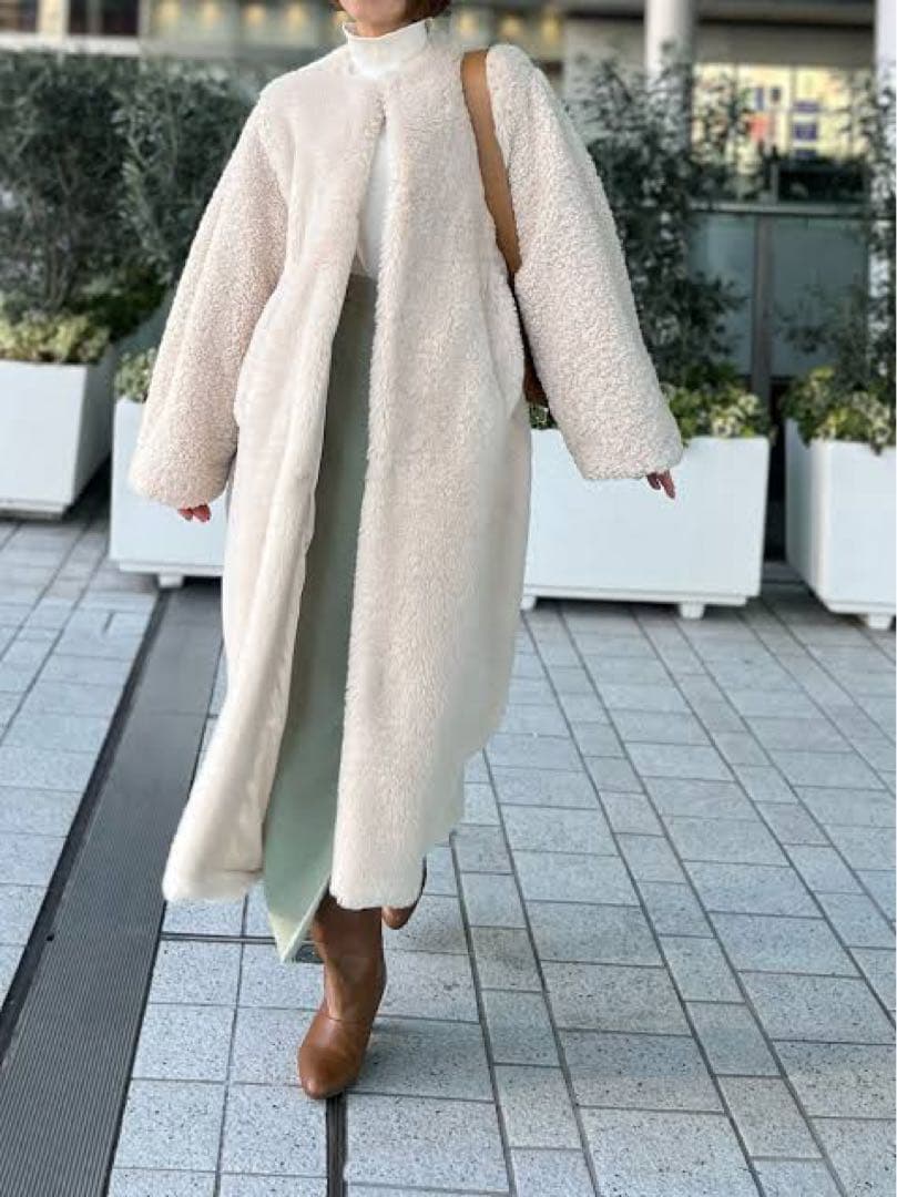 ジャケット・アウター CLANE MIX FUR COCOON COAT