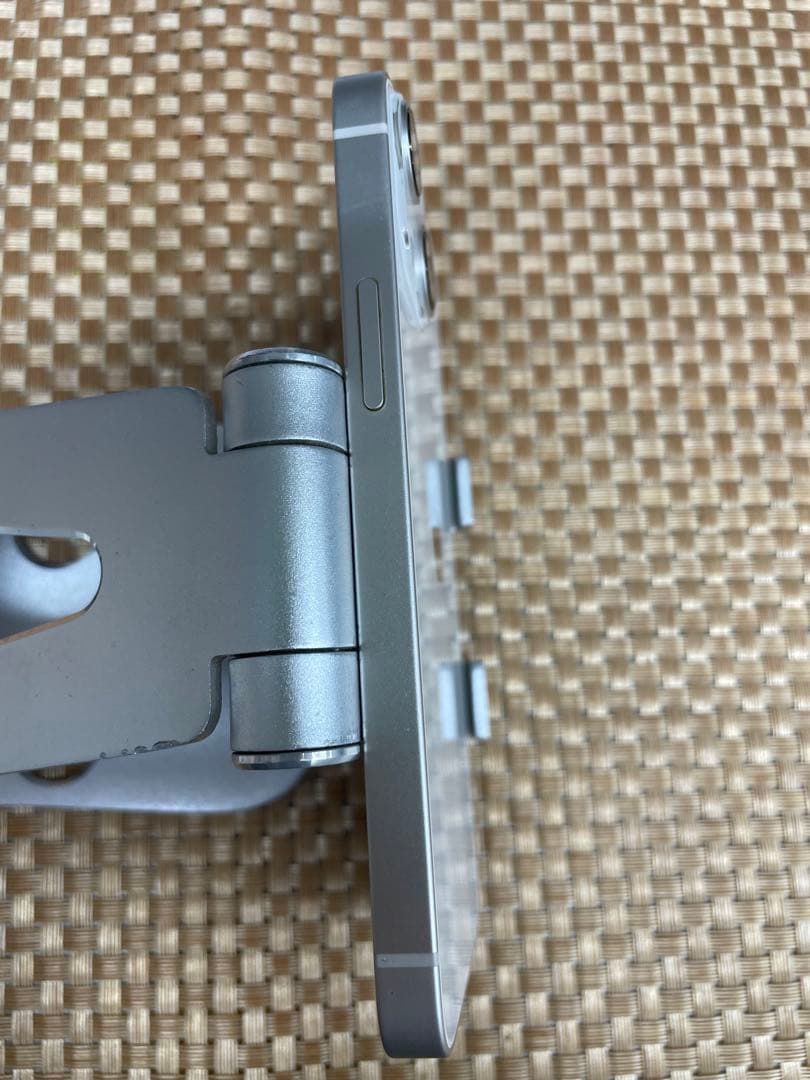 iPhone 13 mini 128 GB スターライトSIMフリー【2028】