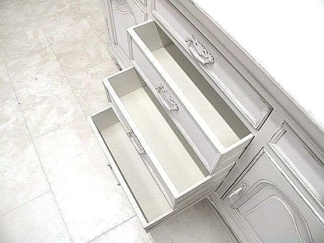 展示品　フレンチシャビー ホワイトペイント サイドボード 　リビングボード