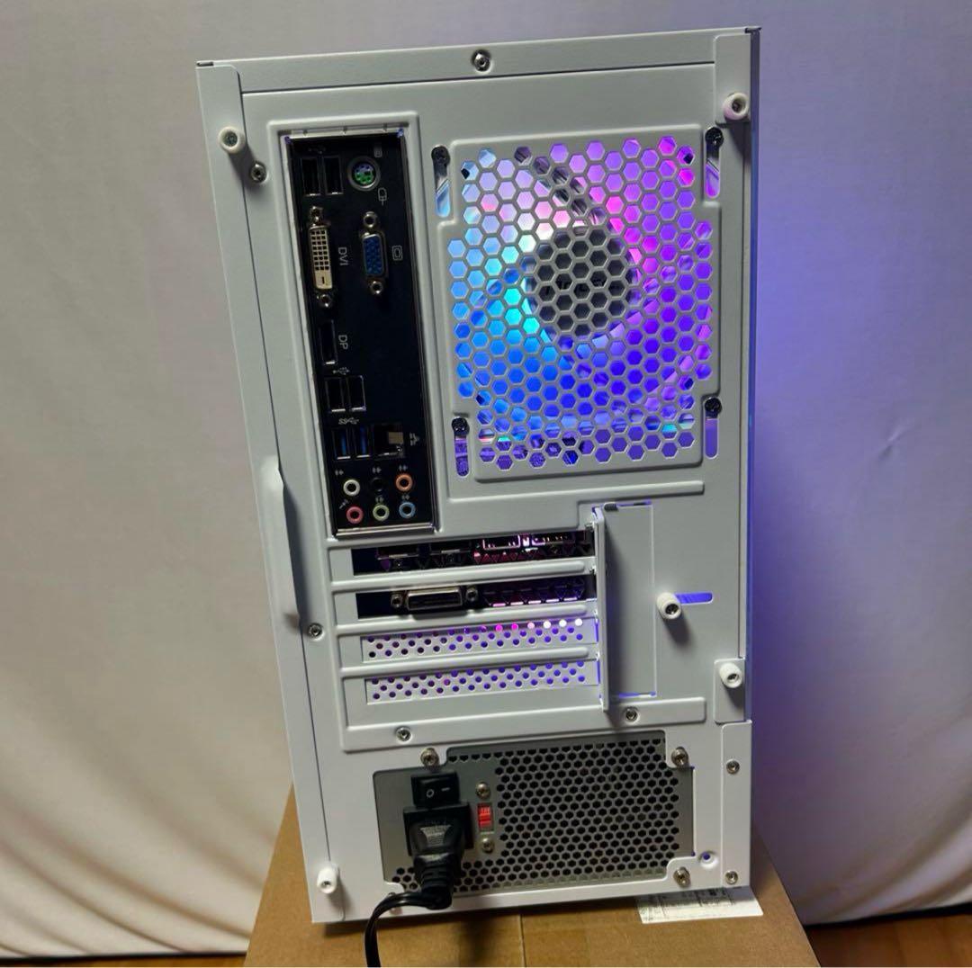 白 自作ゲーミングPC GTX1060 i7 FPSゲームプレイ可