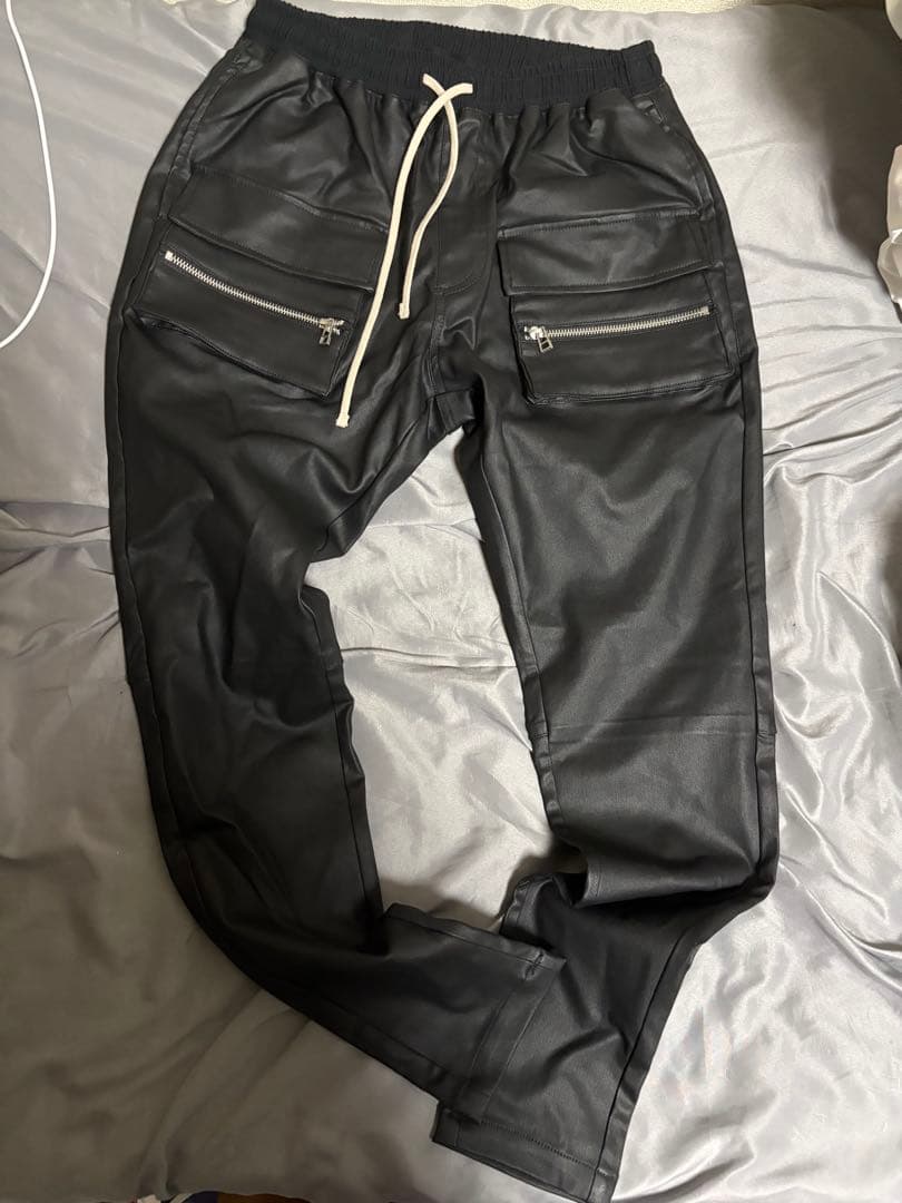 ダンケシェーン パンツ