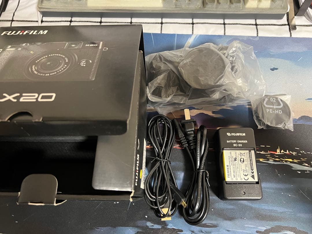 シ*ン様 【ほぼ新品】FUJIFILM フジフィルム X20 コンパクトデジタル