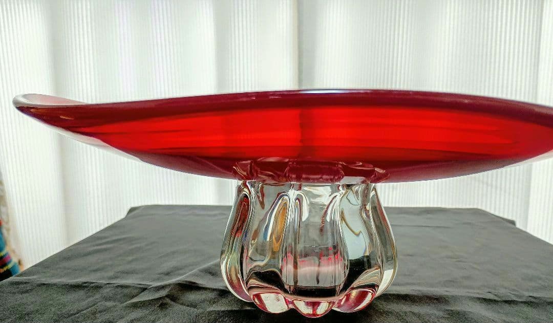 希少　アンティーク　ビンテージ　赤　レッドカラーガラス大皿　昭和レトロ