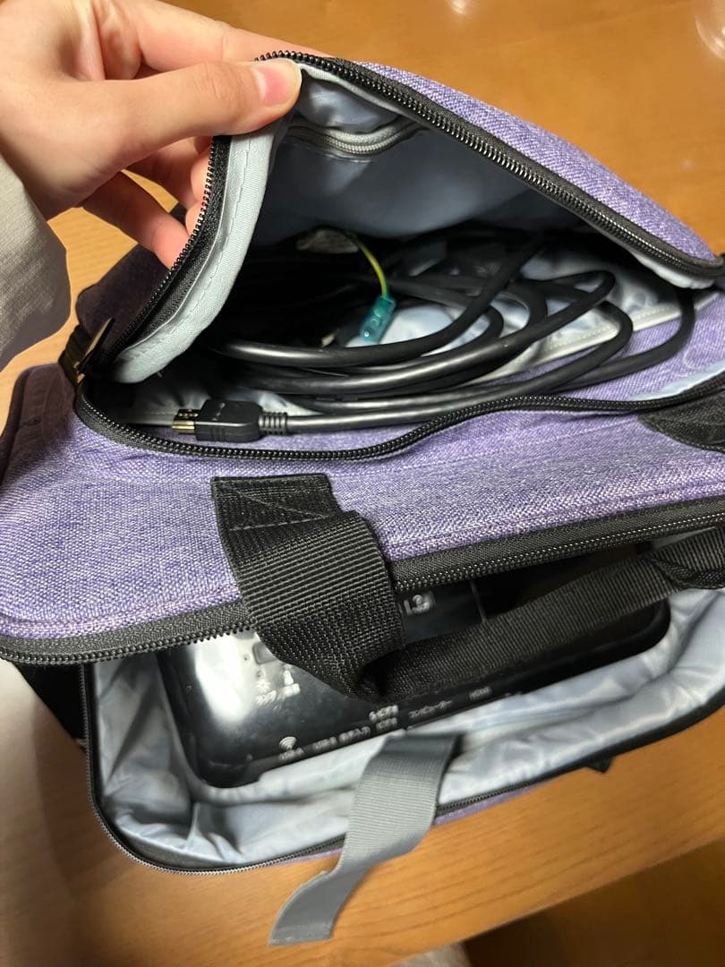 EPSON EH-TW410 プロジェクター本体　ケース　ケーブル