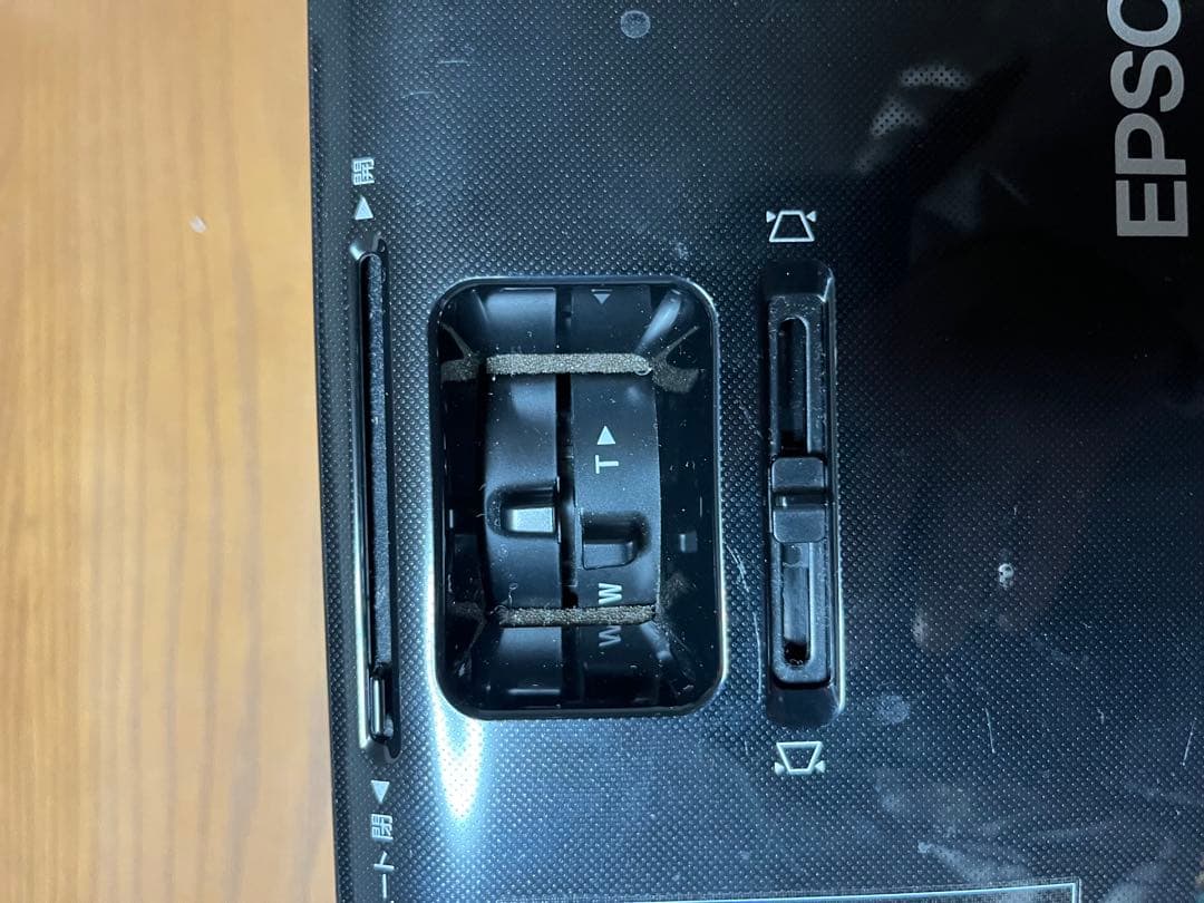 EPSON EH-TW410 プロジェクター本体　ケース　ケーブル