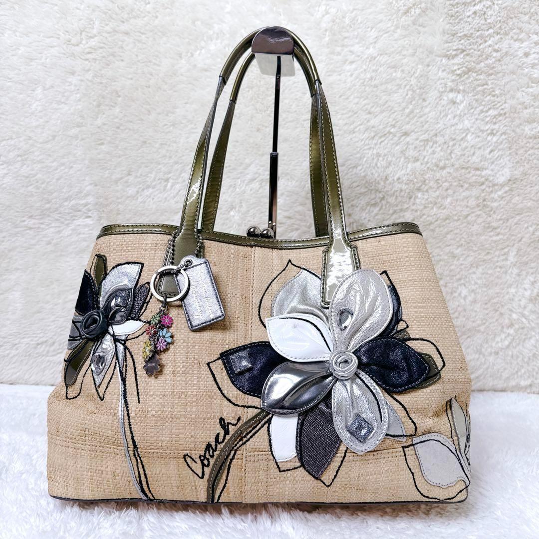 バッグ COACH Hamptons Flower Straw Kisslock Bag