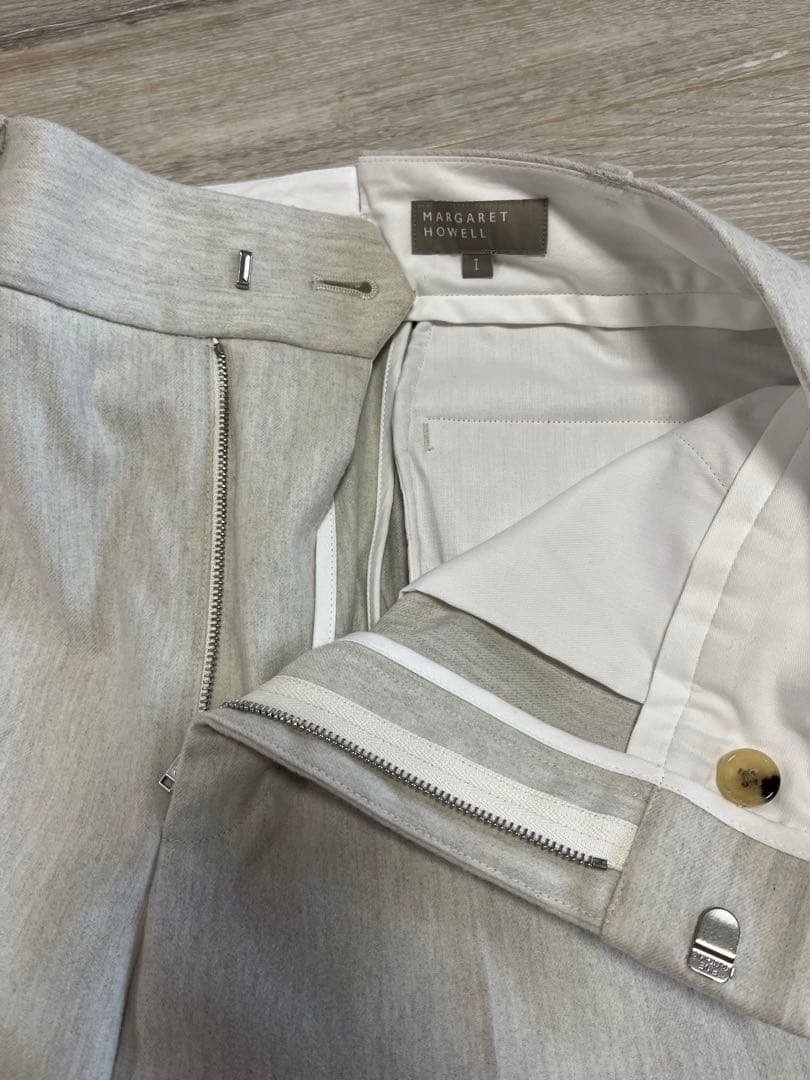 マーガレットハウエル　ワイドトラウザーズ　ウールカシミア　サイズ1