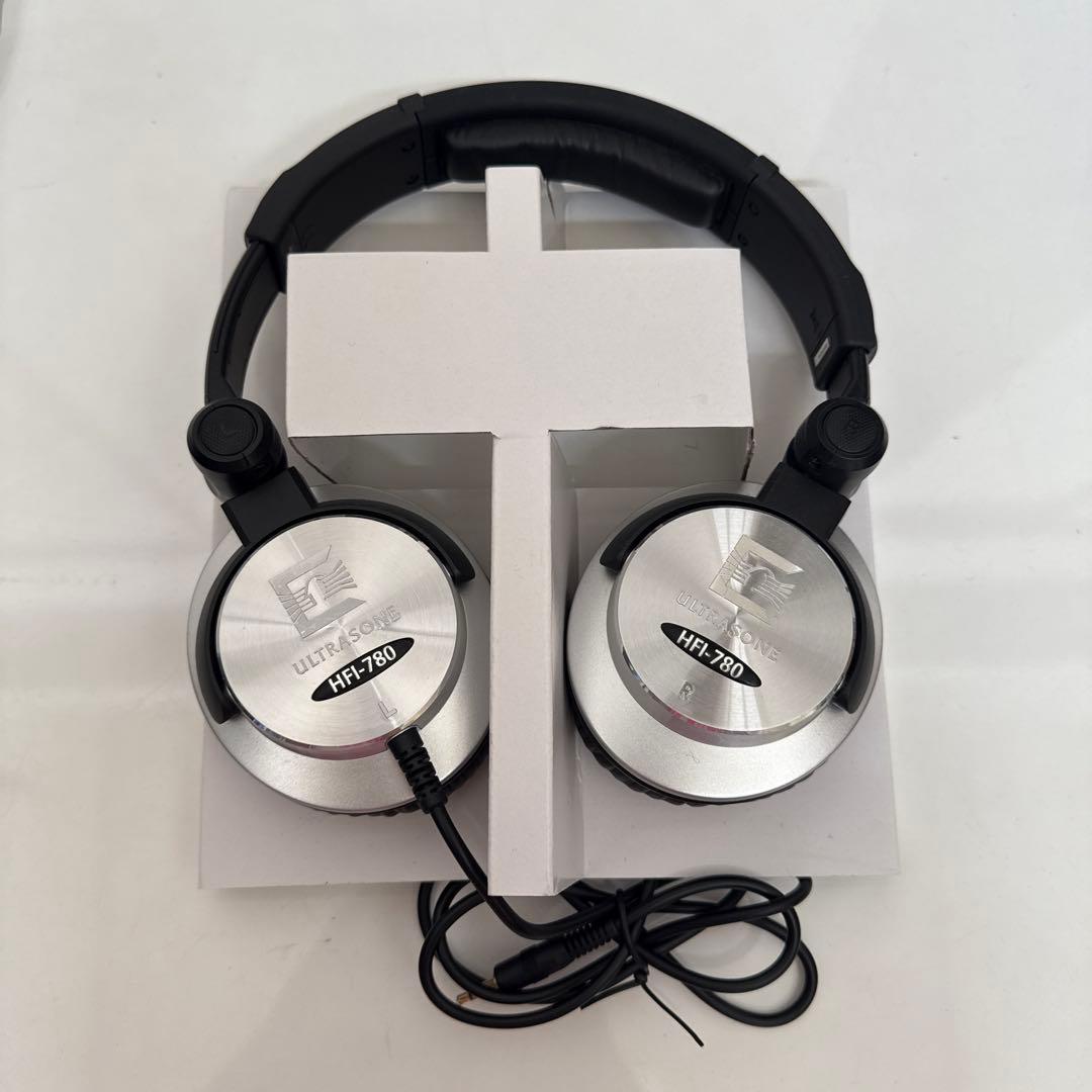 【箱・備品付き】ULTRASONE HFI-780 有線ヘッドホン