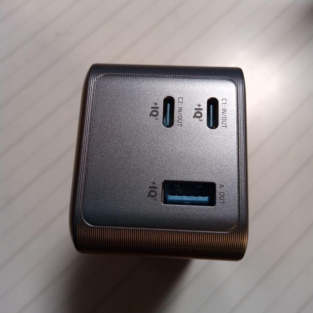 ANKER モバイルバッテリー 専用ポーチ付き