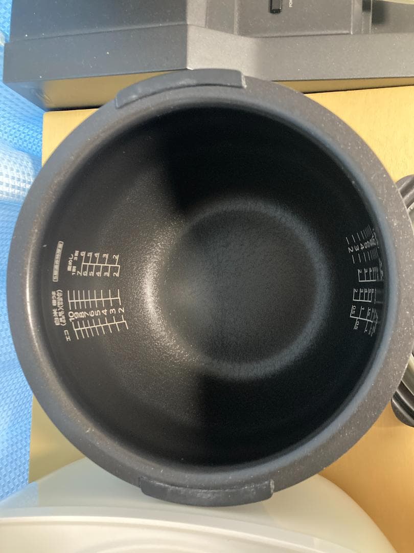 ★美品★ TIGER タイガー 圧力炊飯器 ジャーJPC-B181★10合炊き