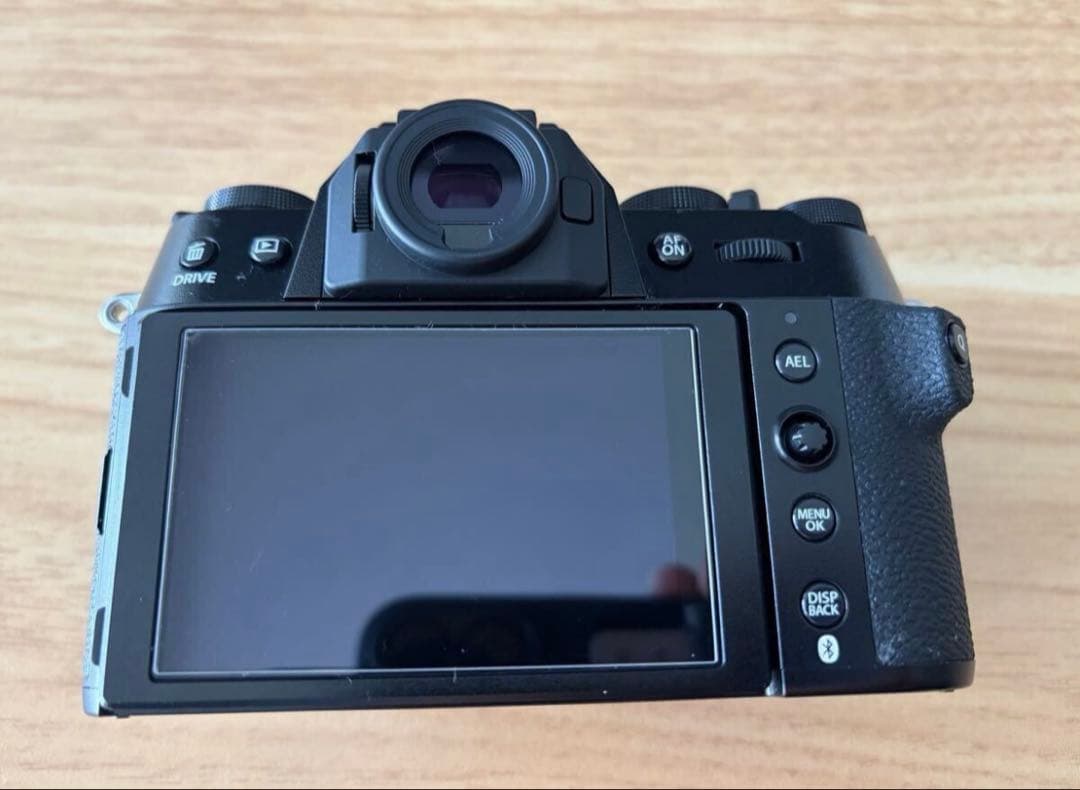 [新品同様] FUJIFILM XT50 + おまけ多数付き