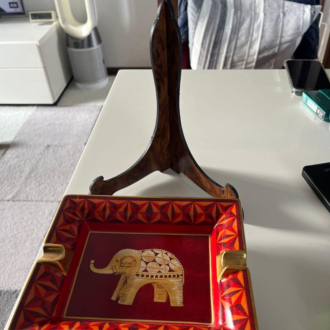 エルメス 象デザイン プレート 赤