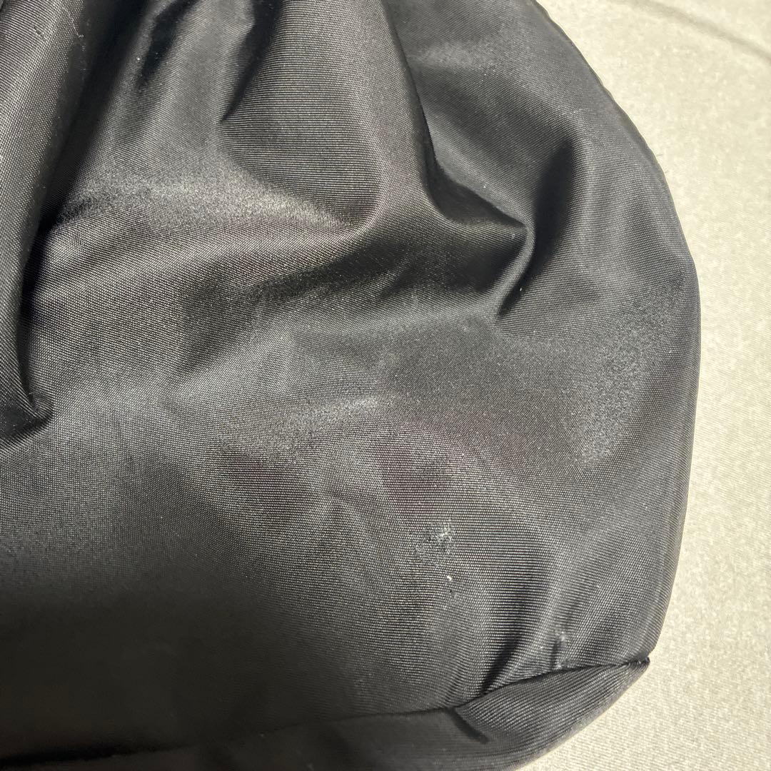 BURBERRY 黒 ナイロン ポンチョ