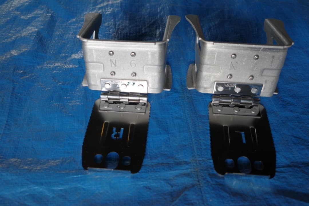 【新品未使用】スキーアイゼン　 アイゼくん　IK-9N