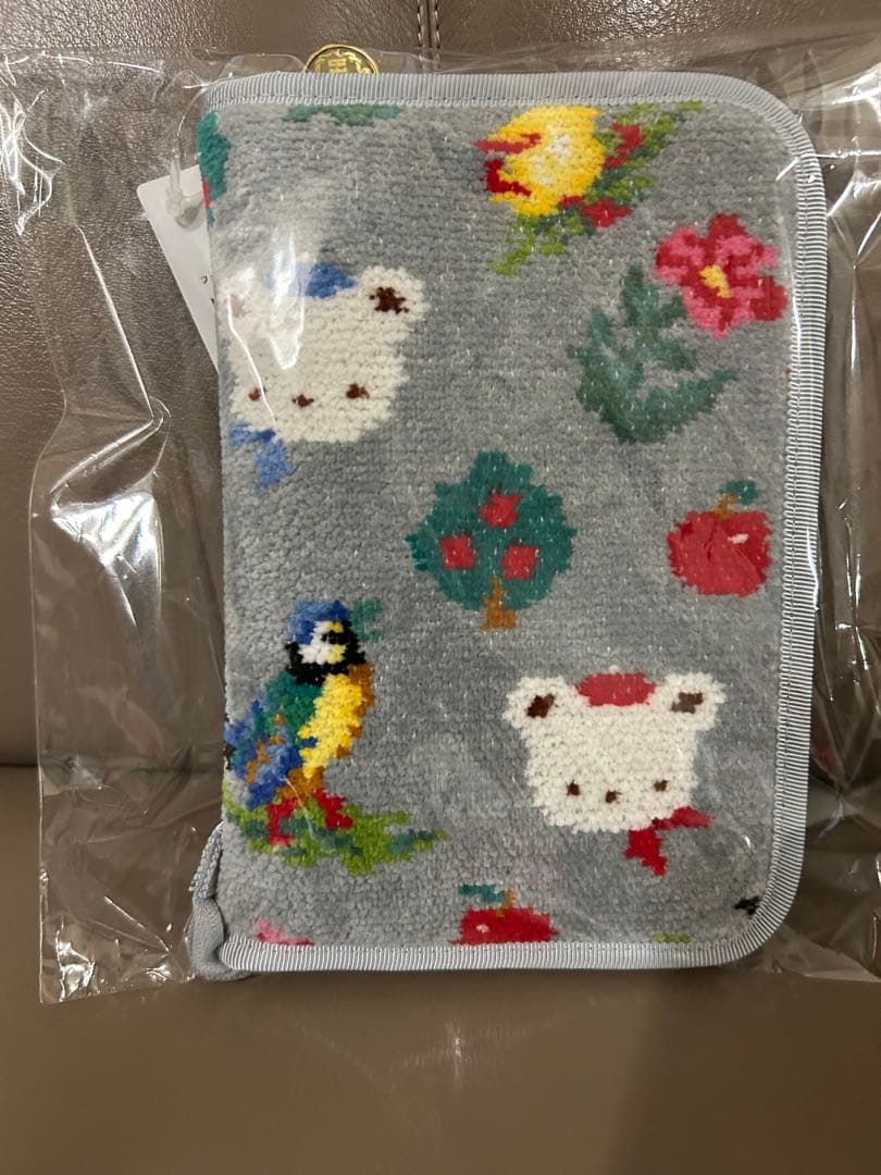 ファミリア×フェイラーコラボハイジアップルフォレストマルチケース