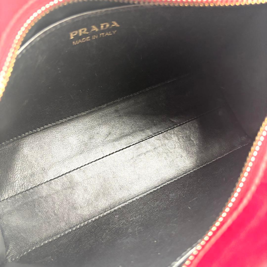 【美品】プラダ エスプラナード ショルダーバッグ 白タグ サフィアーノレザー 赤