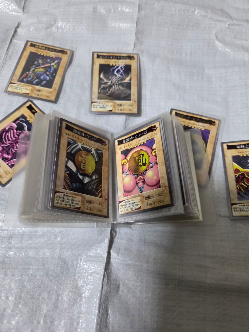 遊戯王　カードダス　バンダイ版　84枚