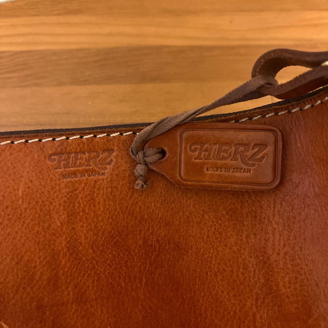 HERZ ボディバッグ ブラウン レザー