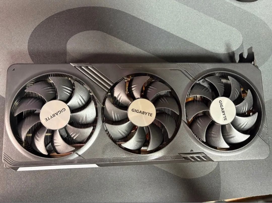 グラフィックボード・グラボ・ビデオカード GIGABYTE Radeon RX 7800 XT 16GB