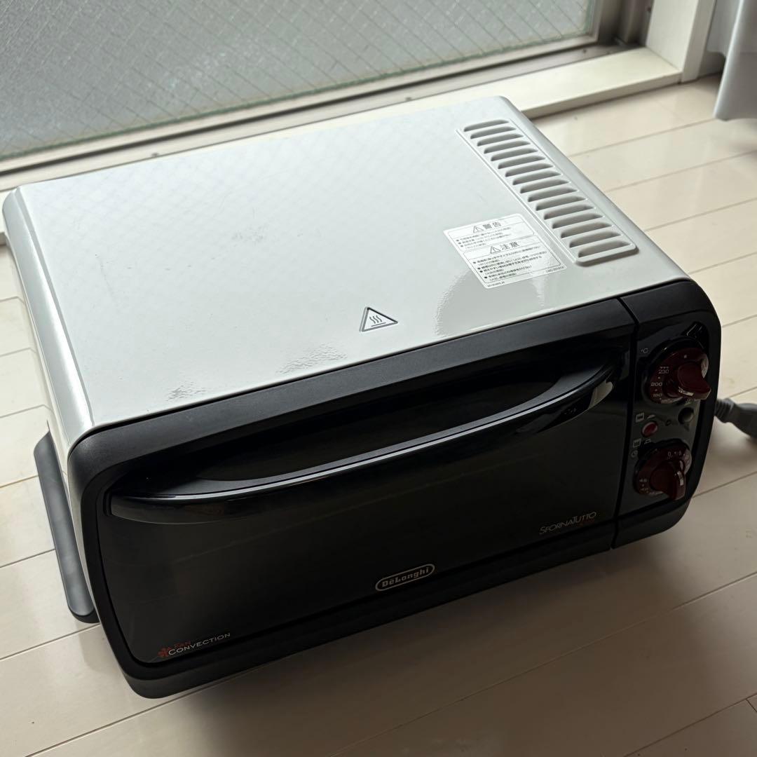デロンギ コンベクションオーブン EO90155J-W