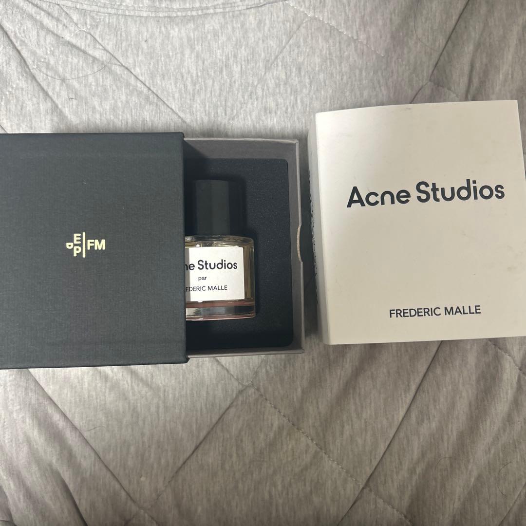 Acne Studios par Frederic Malle 香水