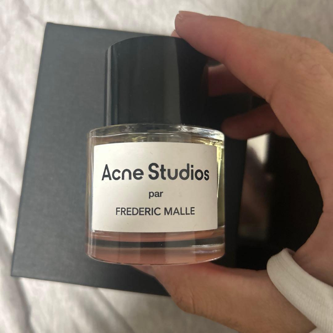 Acne Studios par Frederic Malle 香水