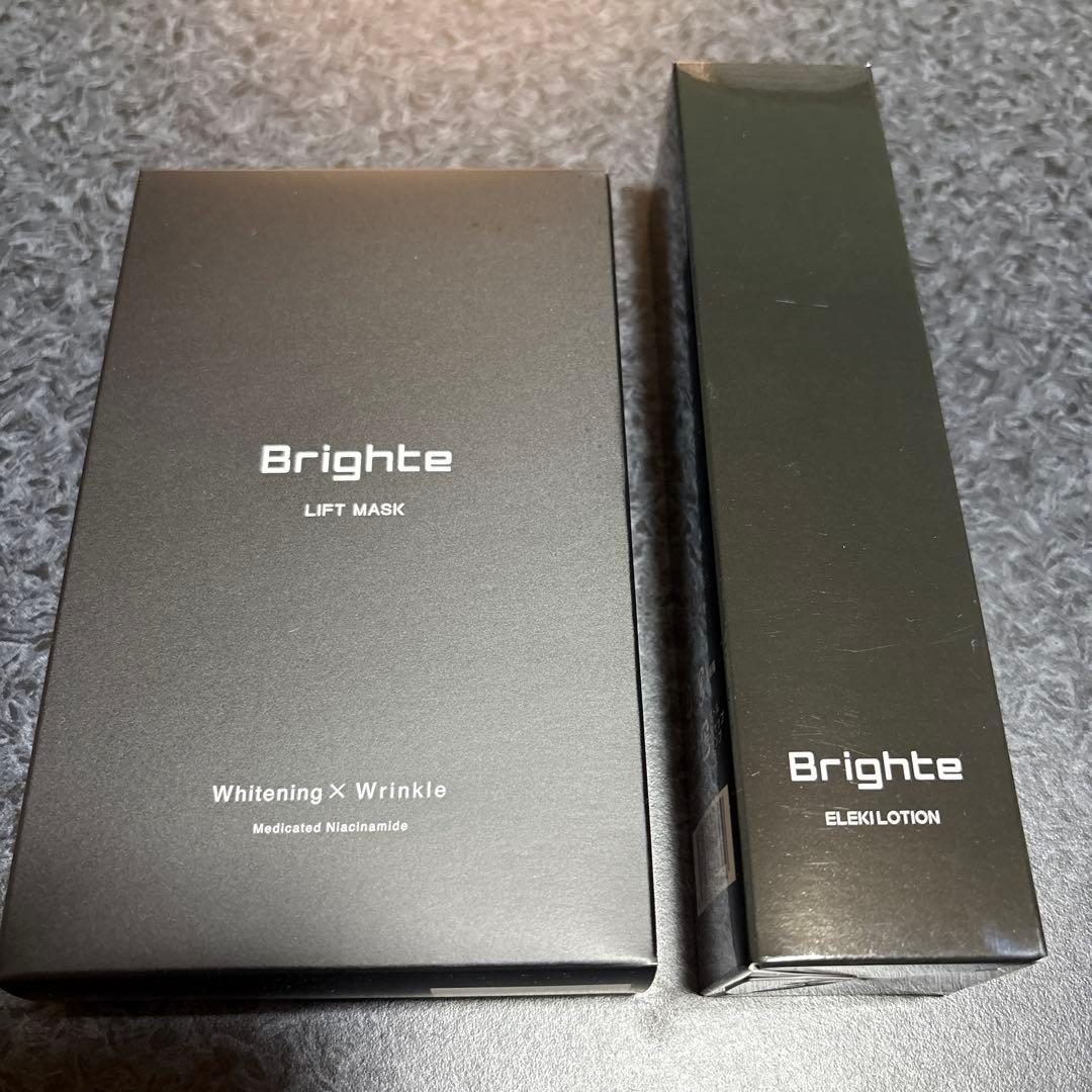 Brighte ＥＬＥＫIＢＲＵＳＨ＋ ミッキーマウス限定品とマスクとローション