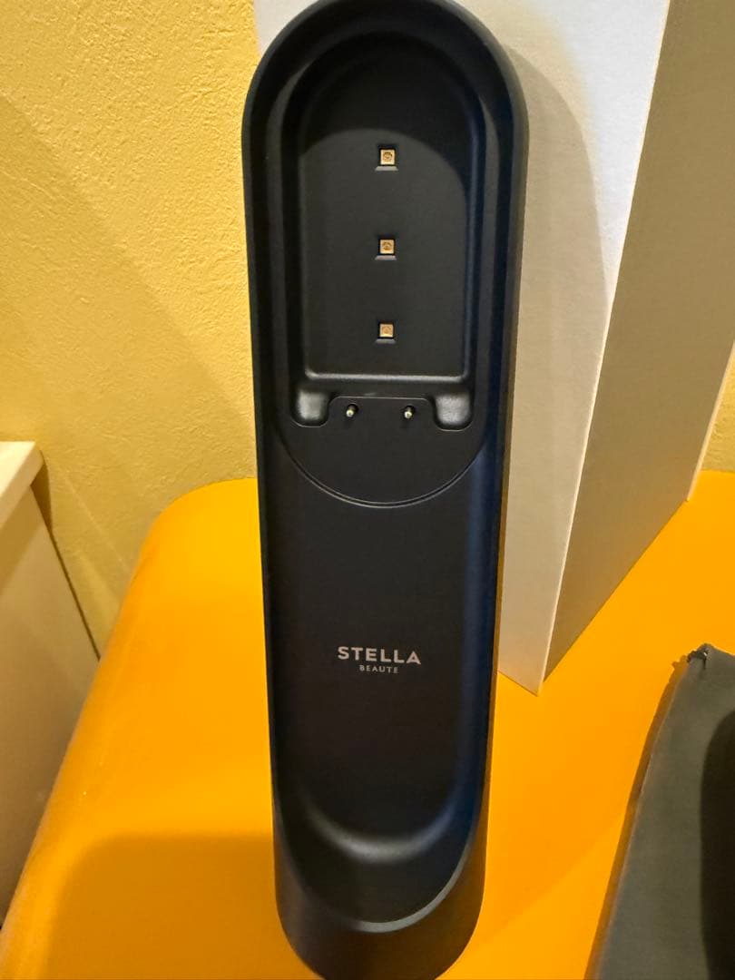 STELLA 美顔器 LEDライト ブラック