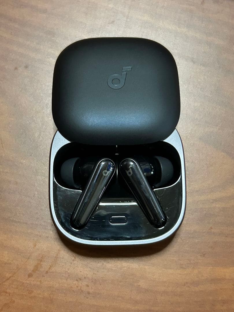 イヤホン Anker sound core liberty 5