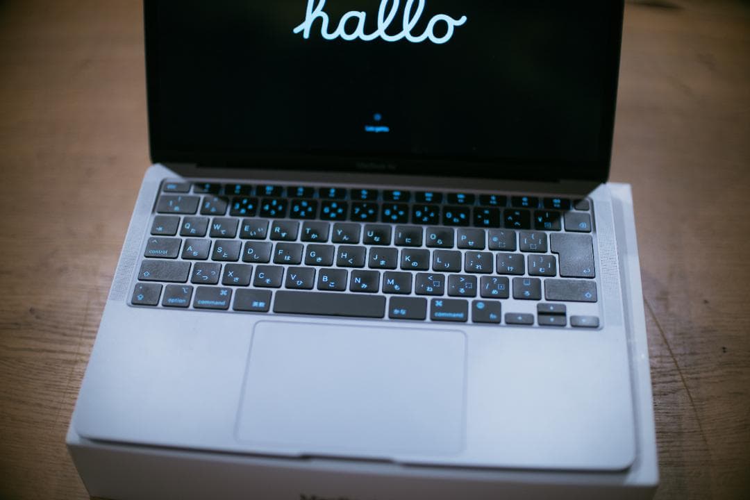 M1 MacBook Air シルバー