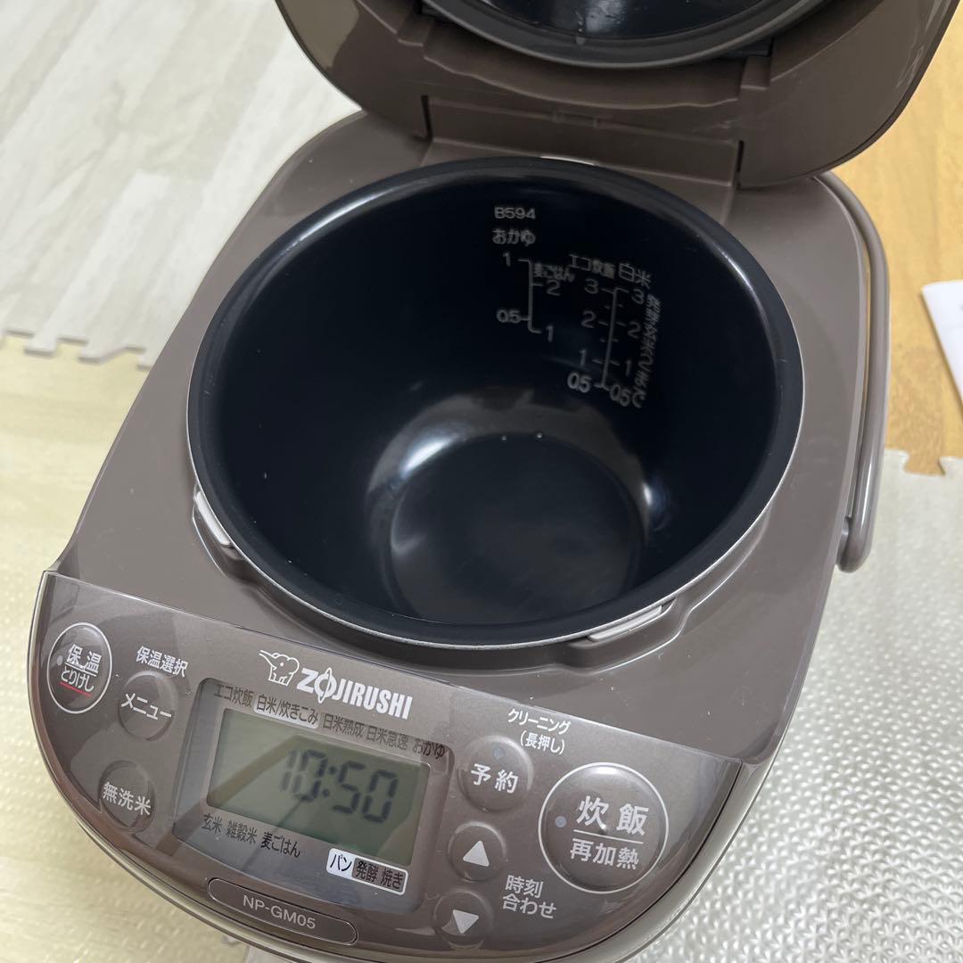 象印IH炊飯ジャー NP-GM05 3合炊き