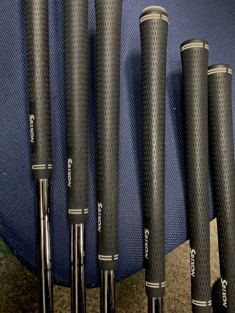 SRIXON Z585 アイアン　MODUS3TOUR105S 5〜P 中古品