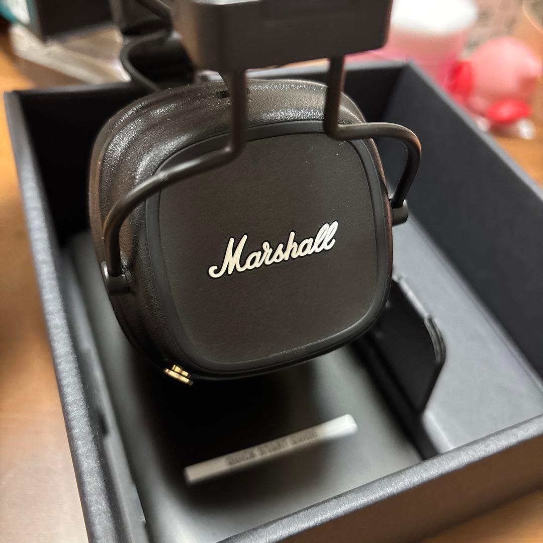 マーシャルⅣヘッドフォン