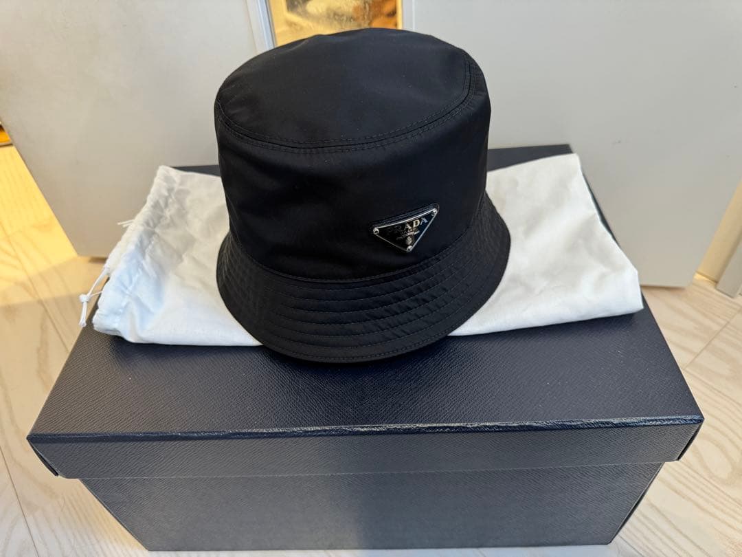 PRADA Re-Nylon バケットハット Lサイズ