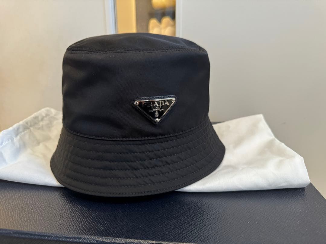 PRADA Re-Nylon バケットハット Lサイズ