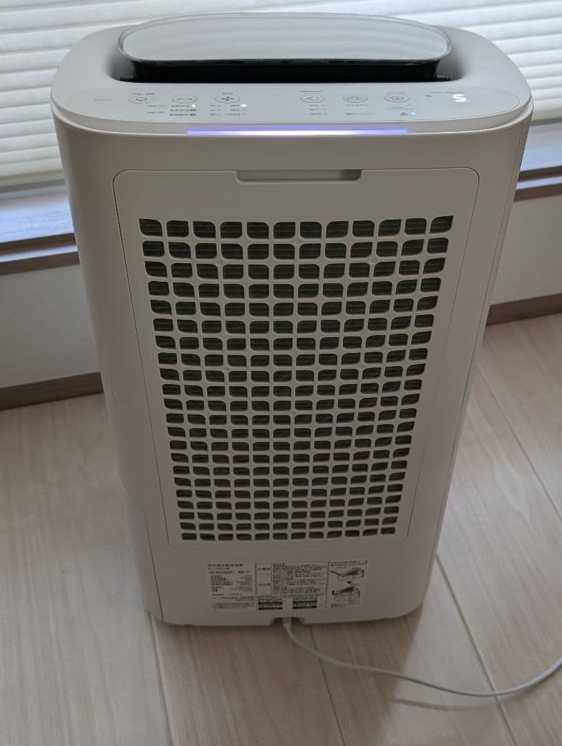 シャープ☆除加湿空気清浄機 ホワイト
