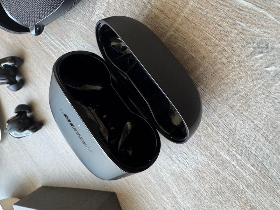 Bose QuietComfort Earbuds II専用ケース付
