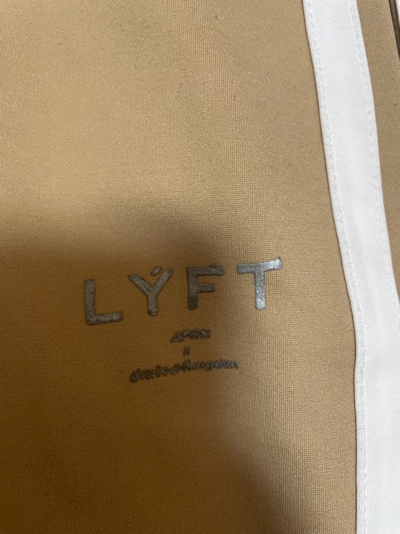 完売品　LYFT リフト　ロングパンツ　Beige