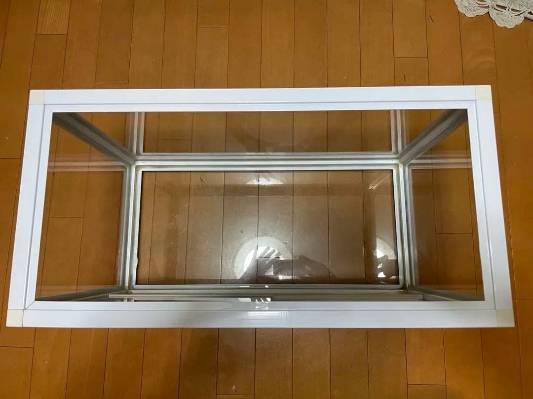 爬虫類ケージ　60×30×35 ホワイト　美品