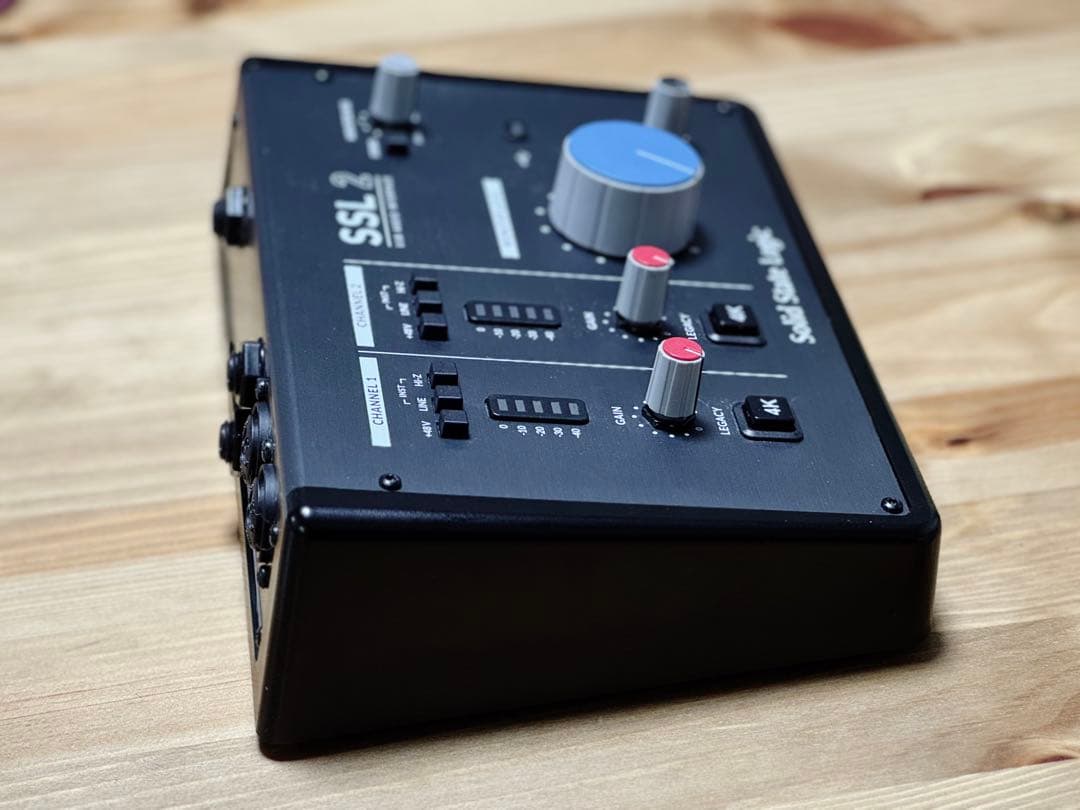 Solid State Logic SSL2 オーディオインターフェース