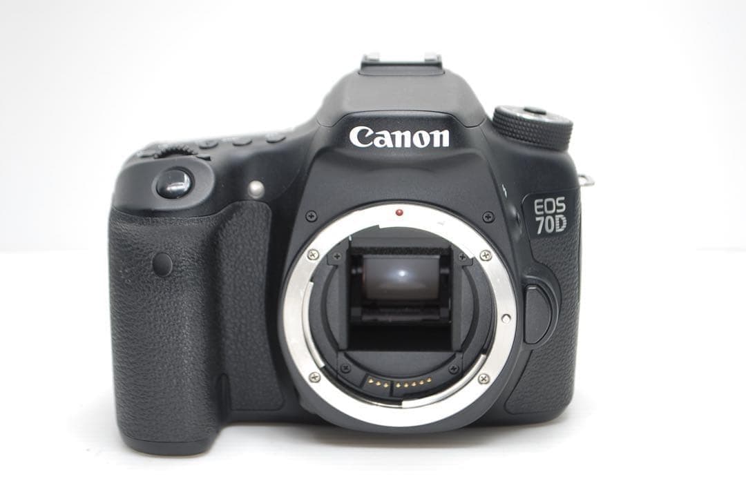 ✨Canon EOS 70D✨高画質 Wi-Fi内蔵 スマホ転送OK 美品